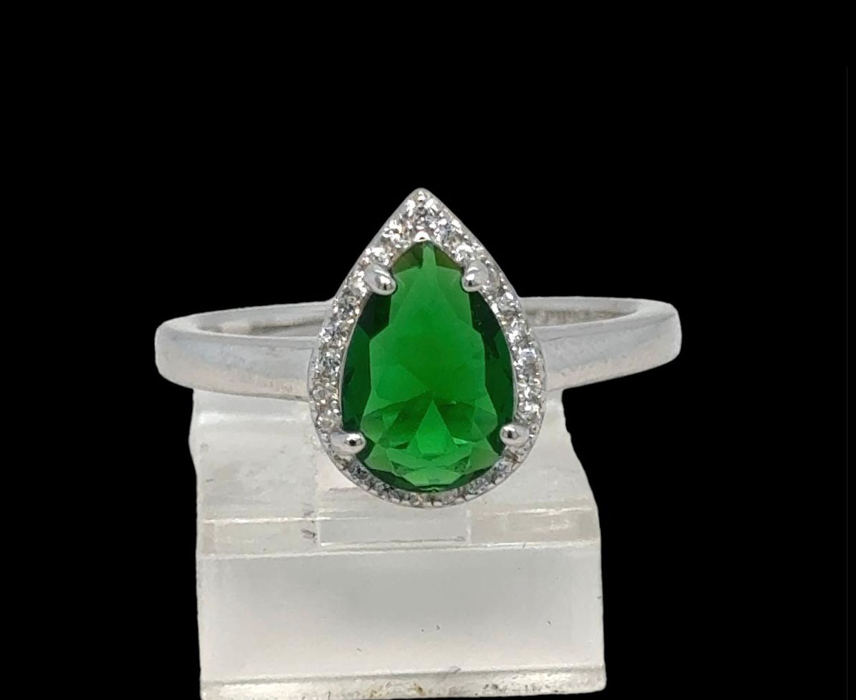 Silver Ladie Ring