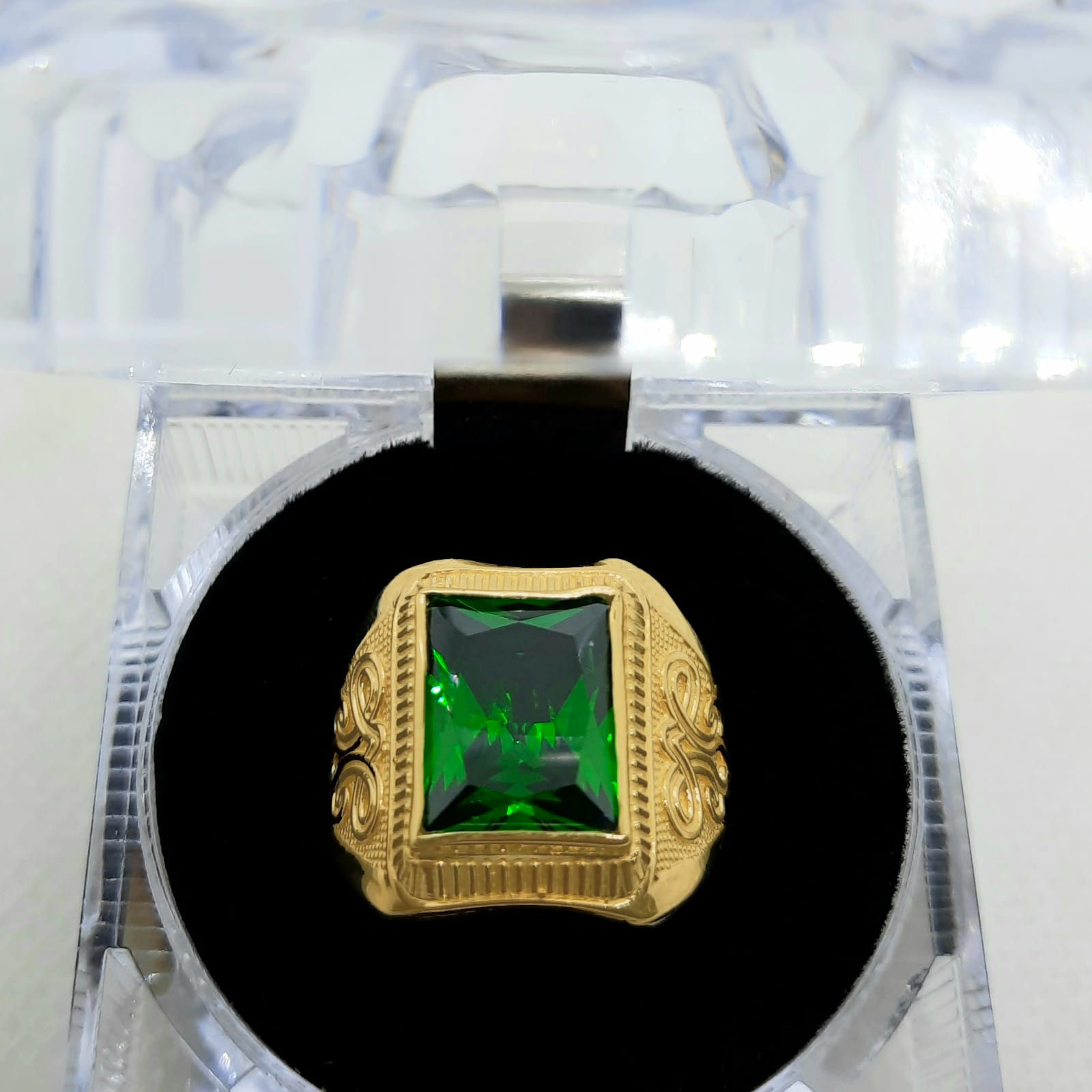 Gold Gent Ring
