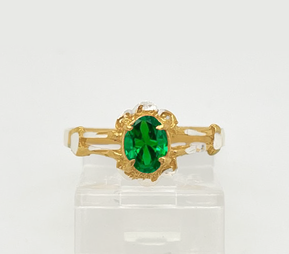 Gold Ladie Ring