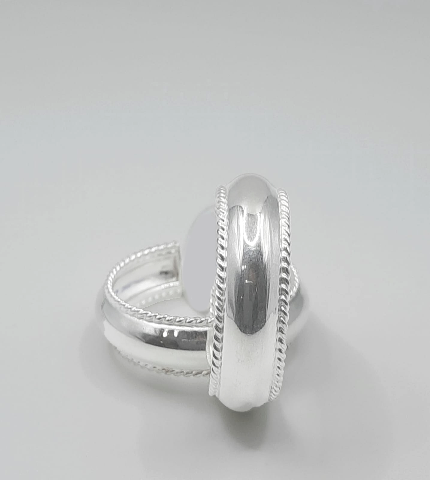Silver Hoop