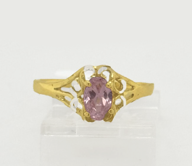 Gold Ladie Ring