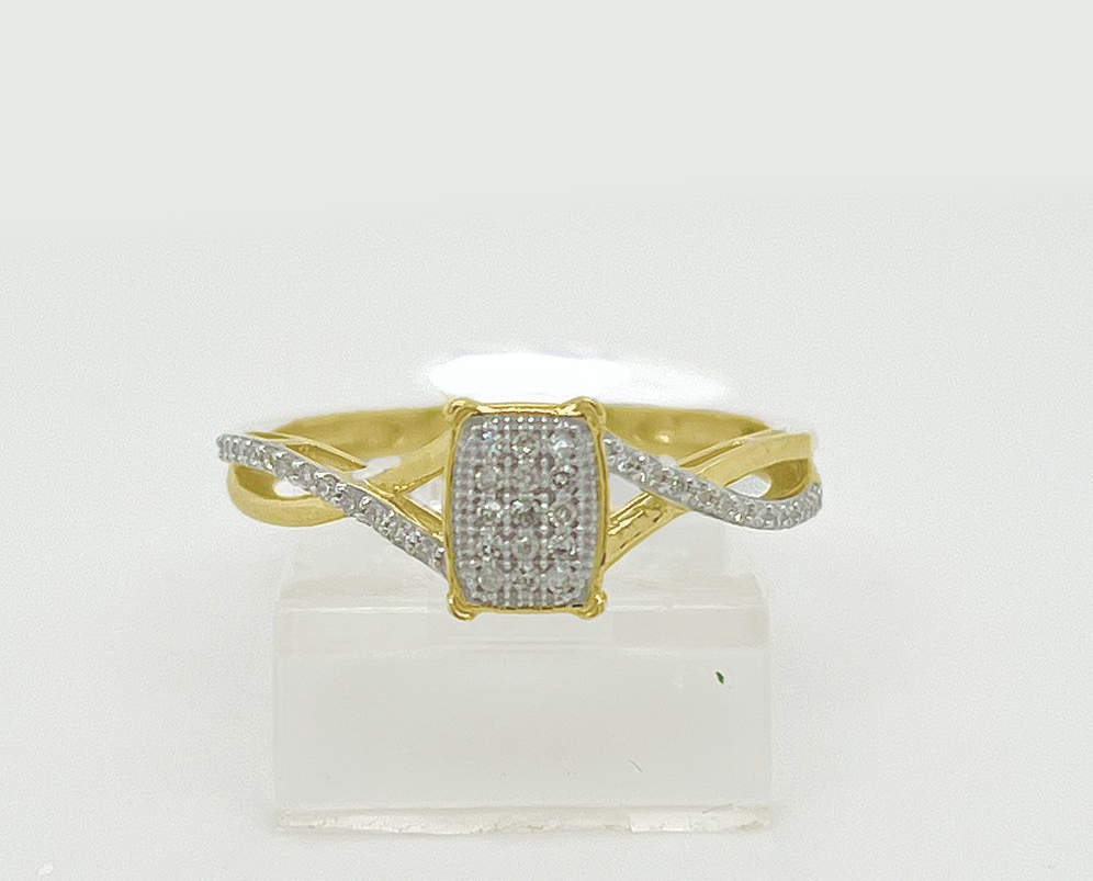 Gold Diamond Engagement Ring