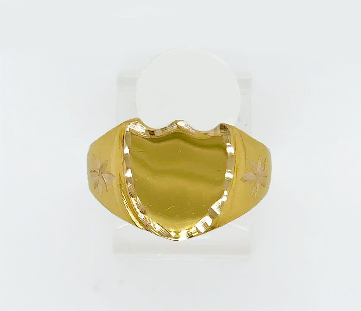 Gold Gent Ring