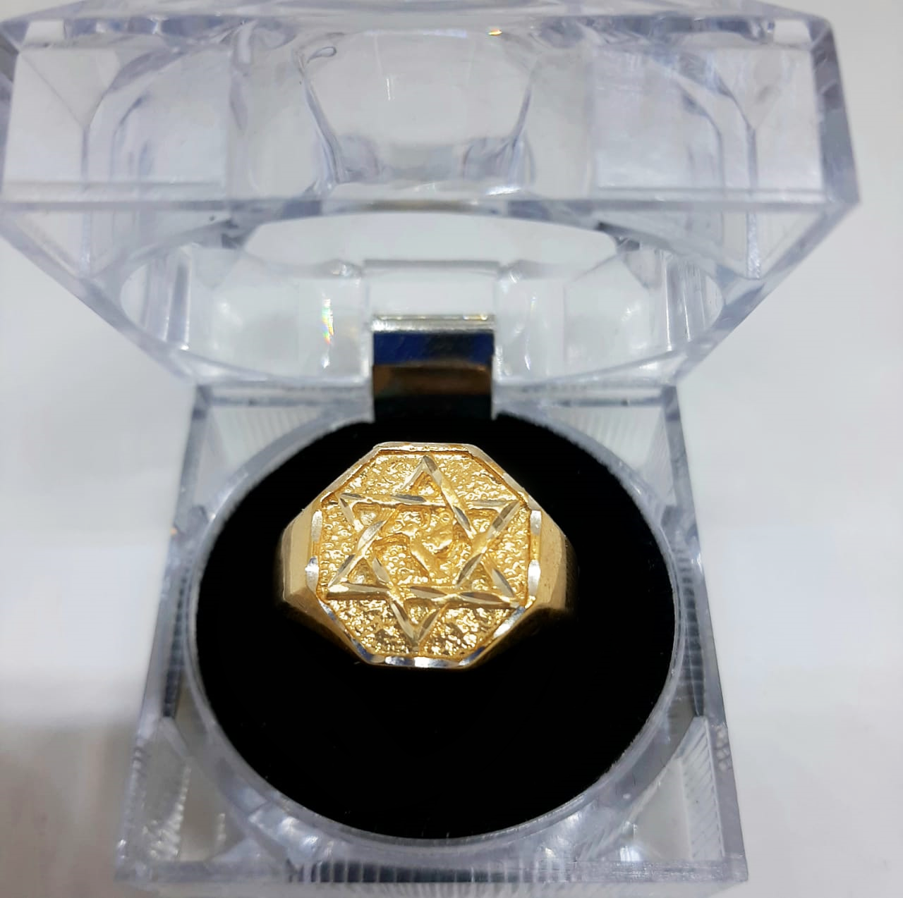 Gold Gent Ring