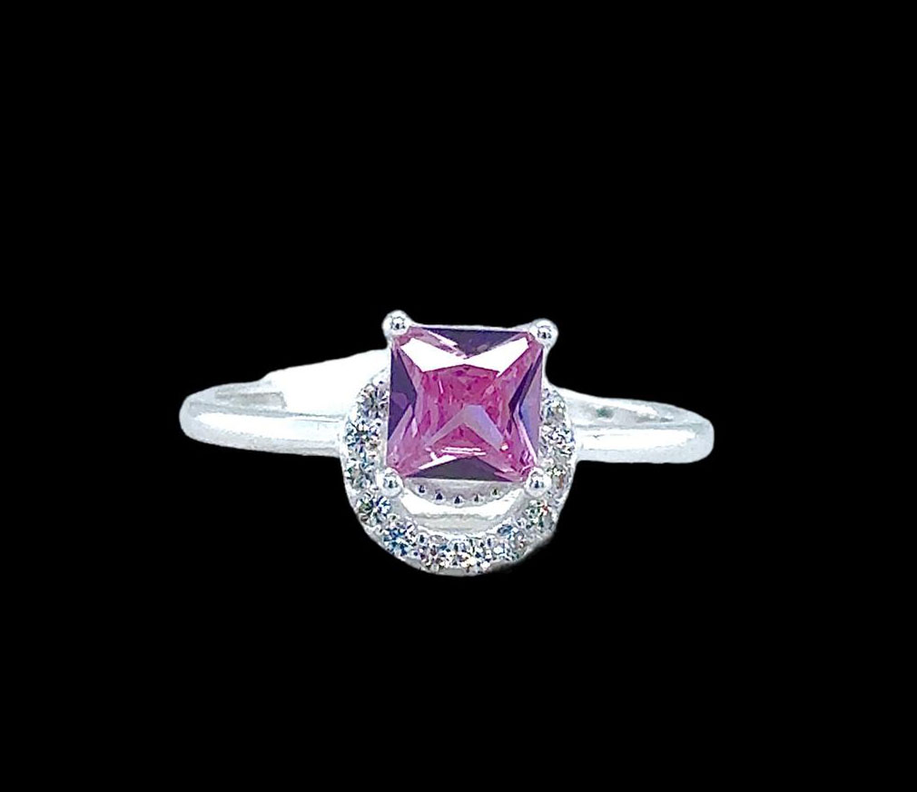 Silver Ladie Ring