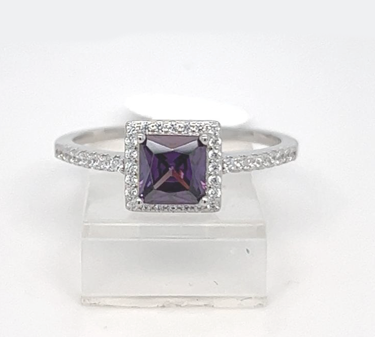 Silver Ladie Ring