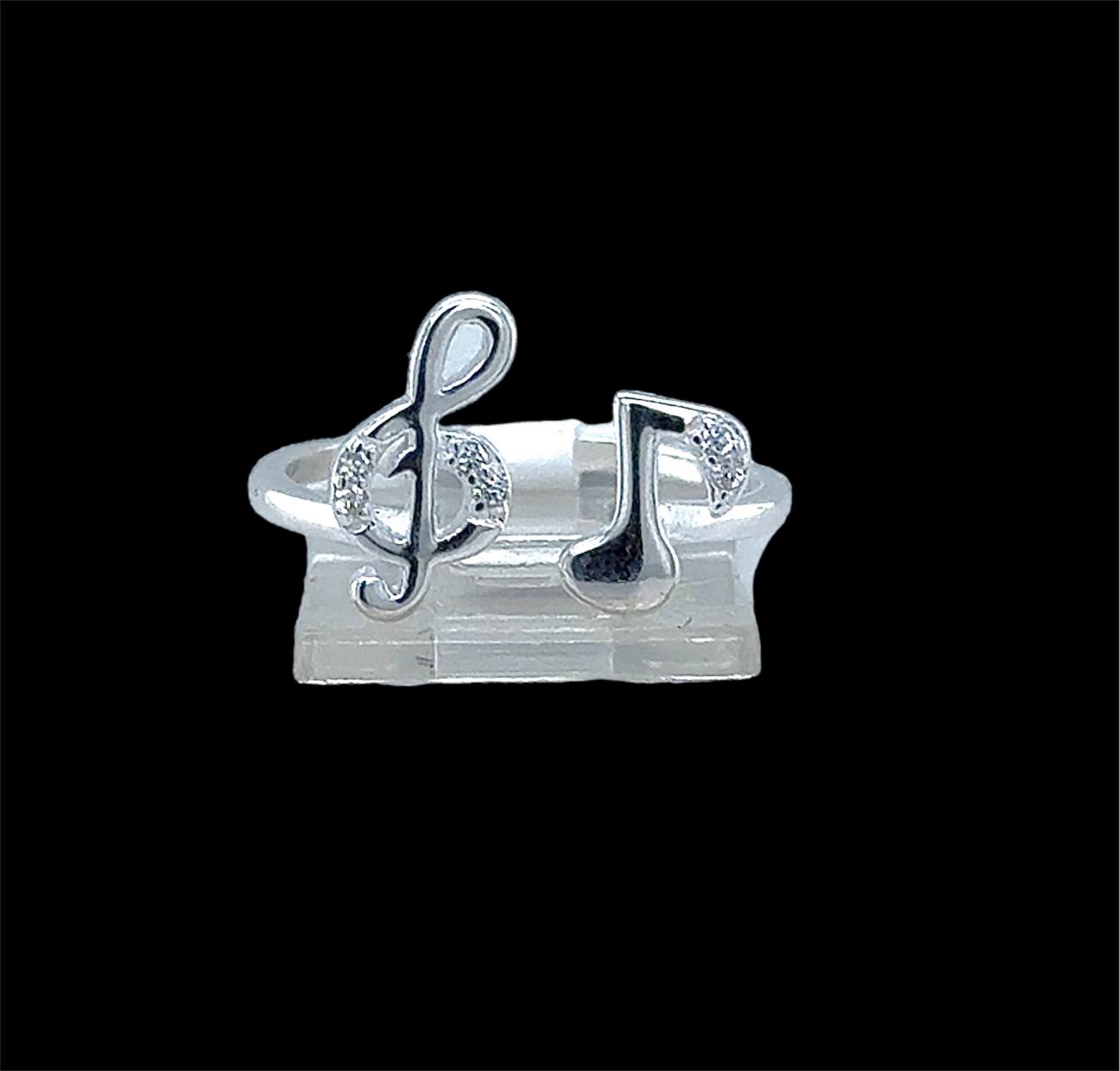Silver Ladie Ring