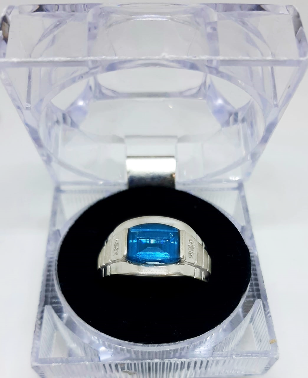 Gold Gent Ring