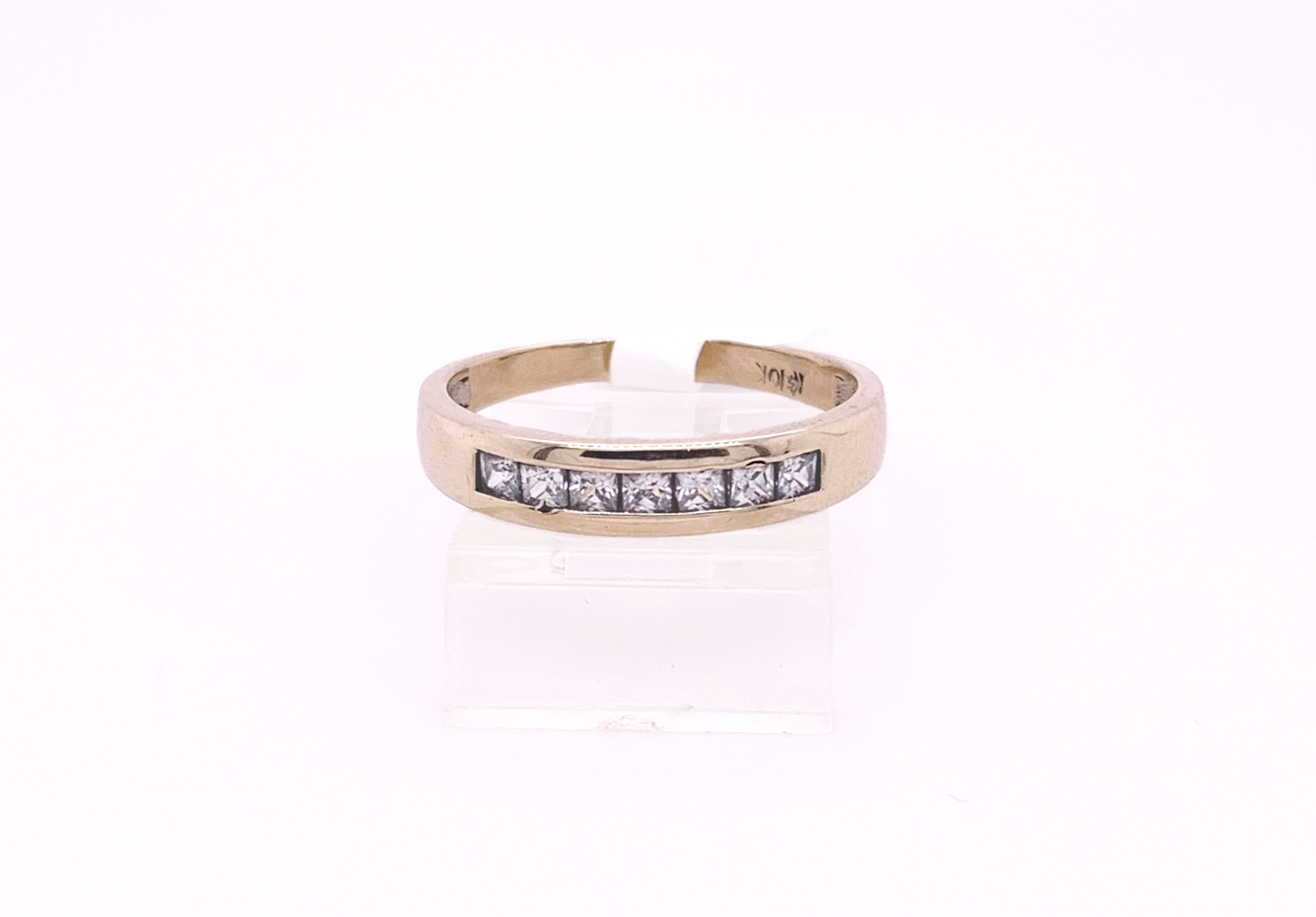 Gold Ladie Ring