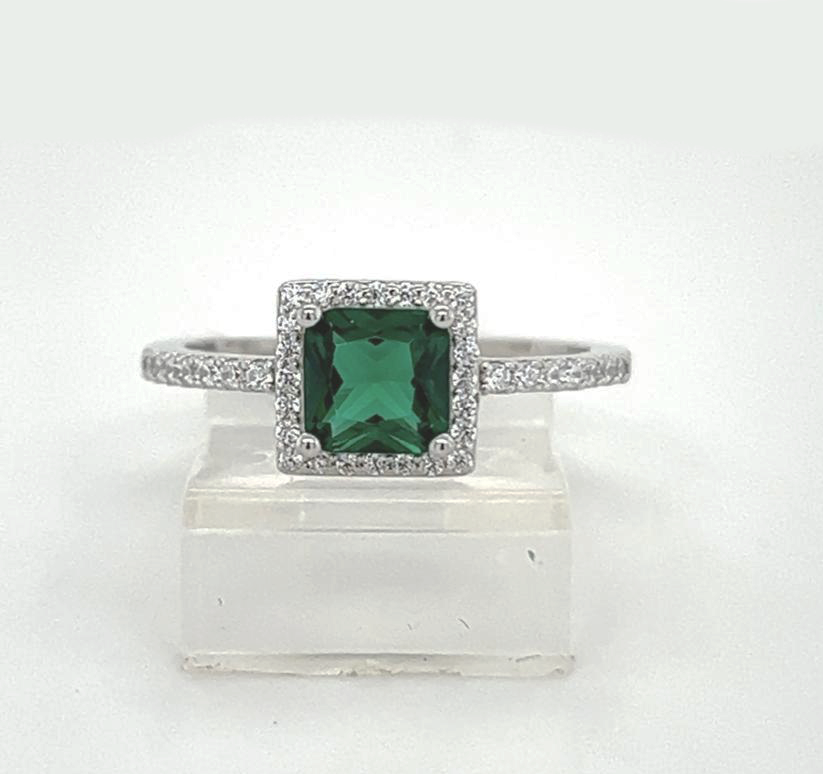 Silver Ladie Ring