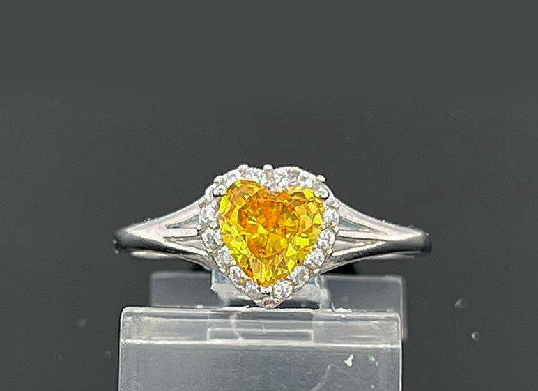 Silver Ladie Ring