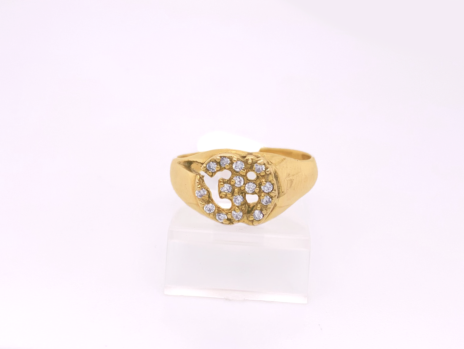 Gold Ladie Ring