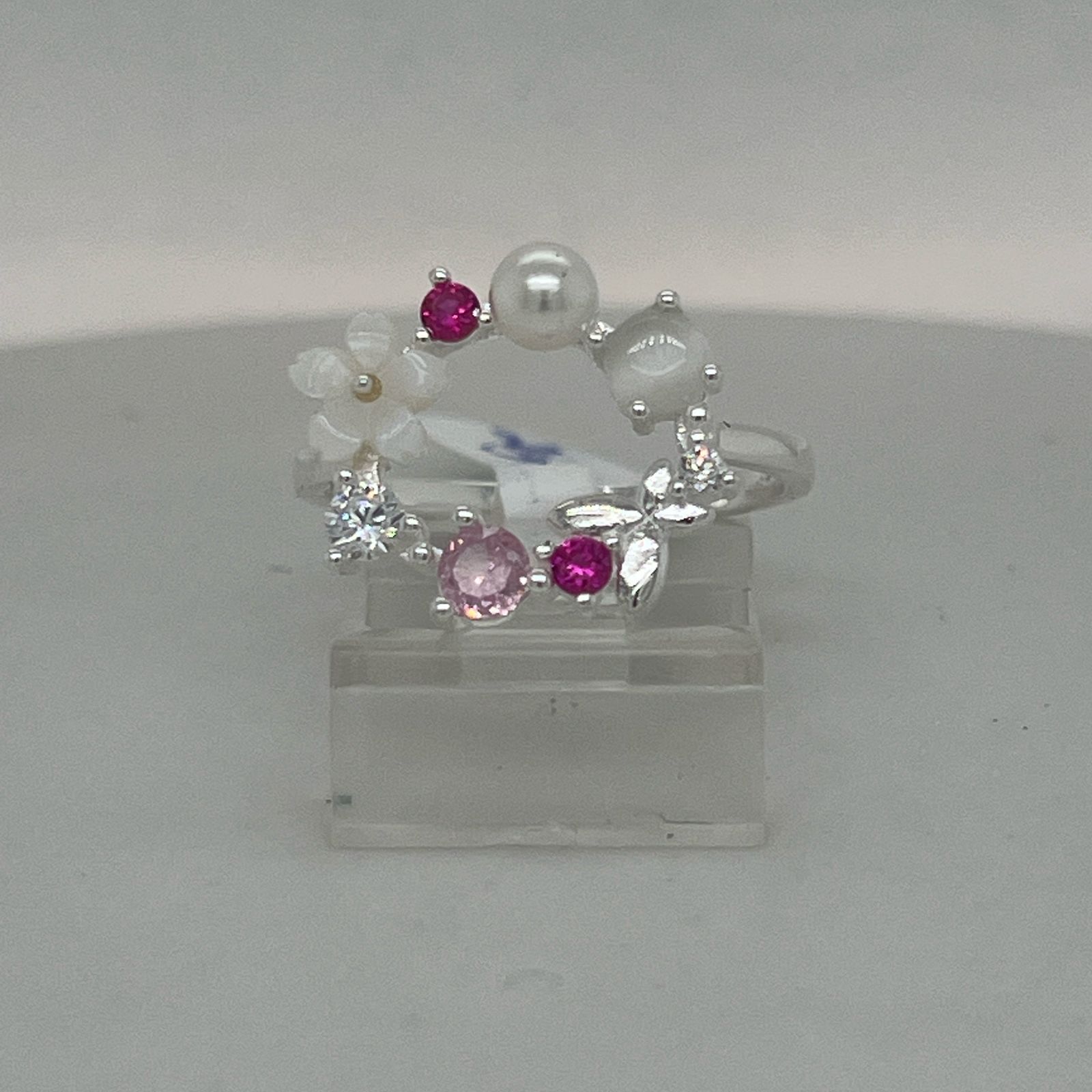 Silver Ladie Ring