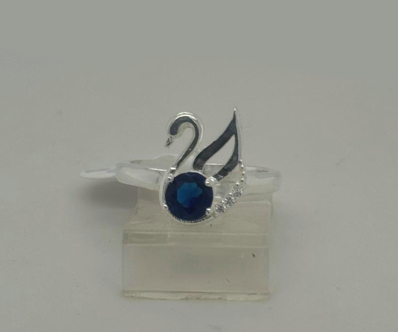 Silver Ladie Ring