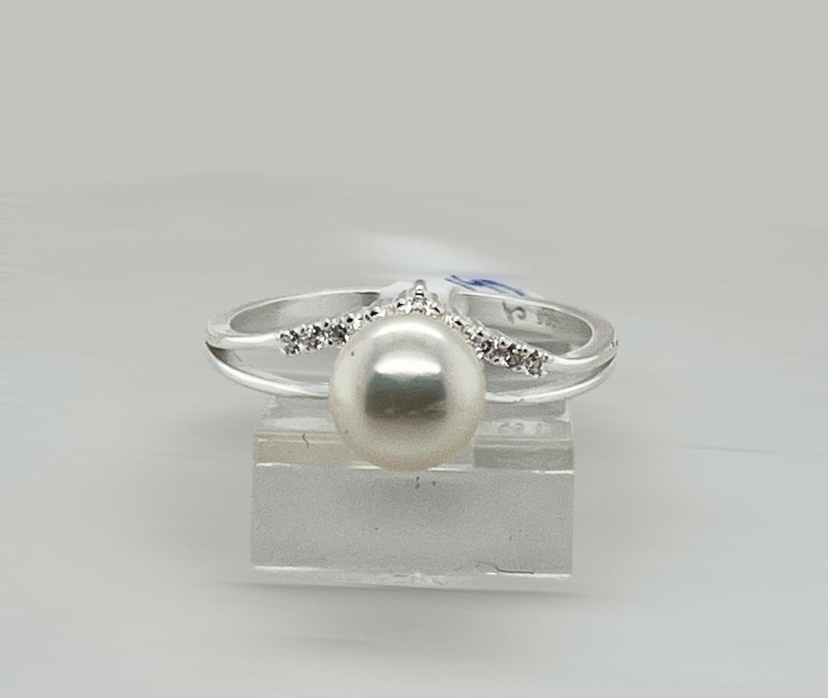 Silver Ladie Ring