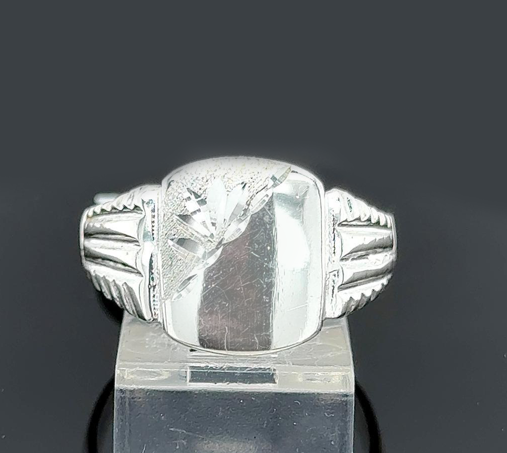 Silver Gent Ring