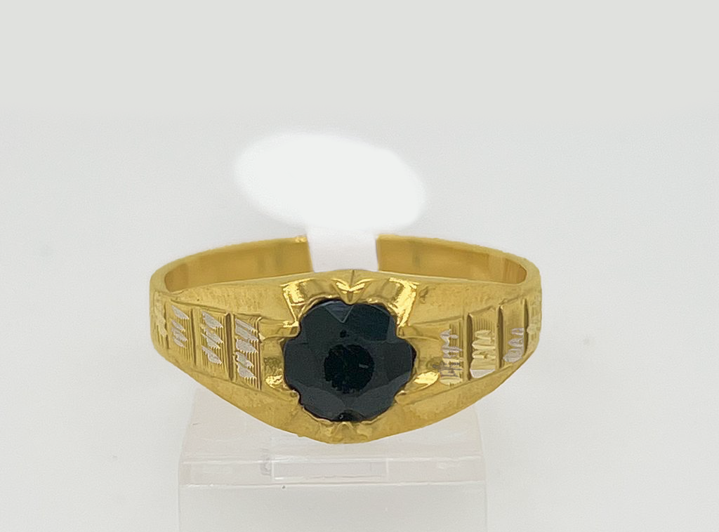 Gold Gent Ring