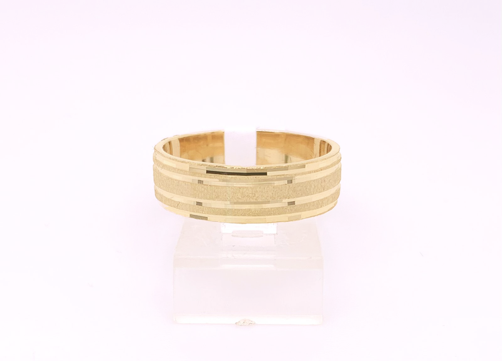 Gold Gent Wedding Ring