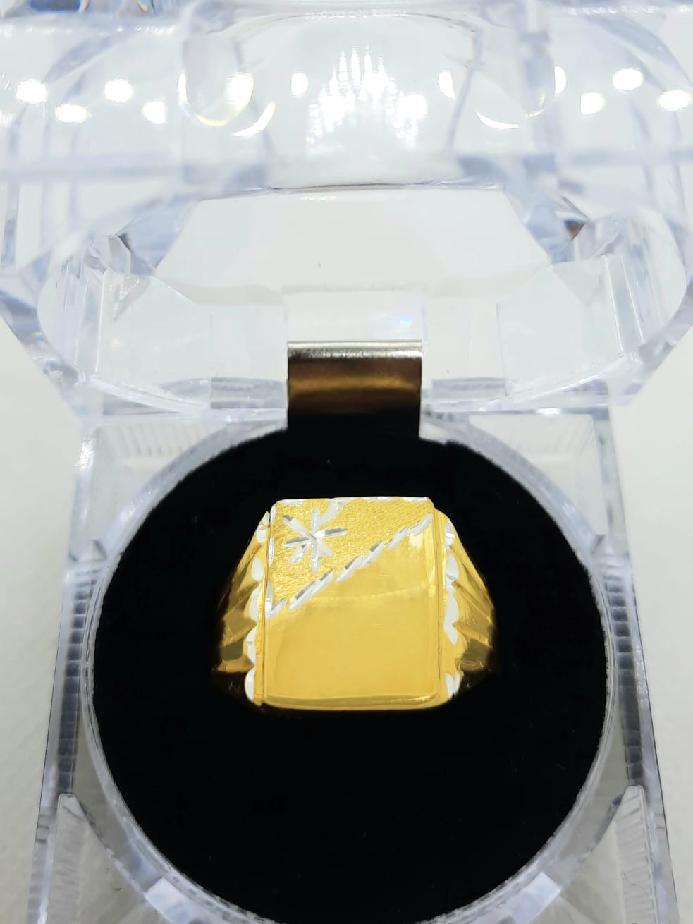 Gold Gent Ring