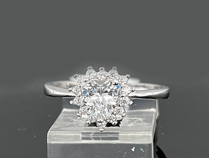Silver Ladie Ring