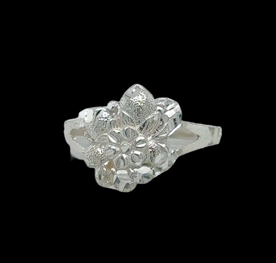 Silver Ladie Ring