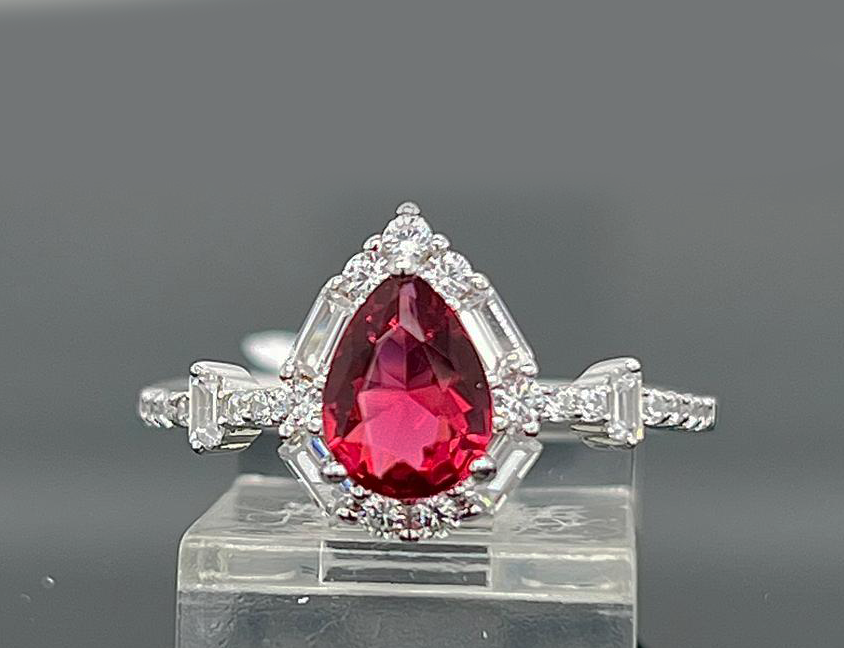 Silver Ladie Ring
