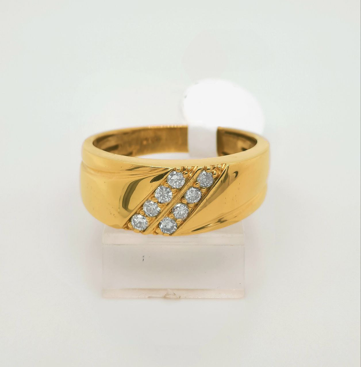 Gold Gent Wedding Ring