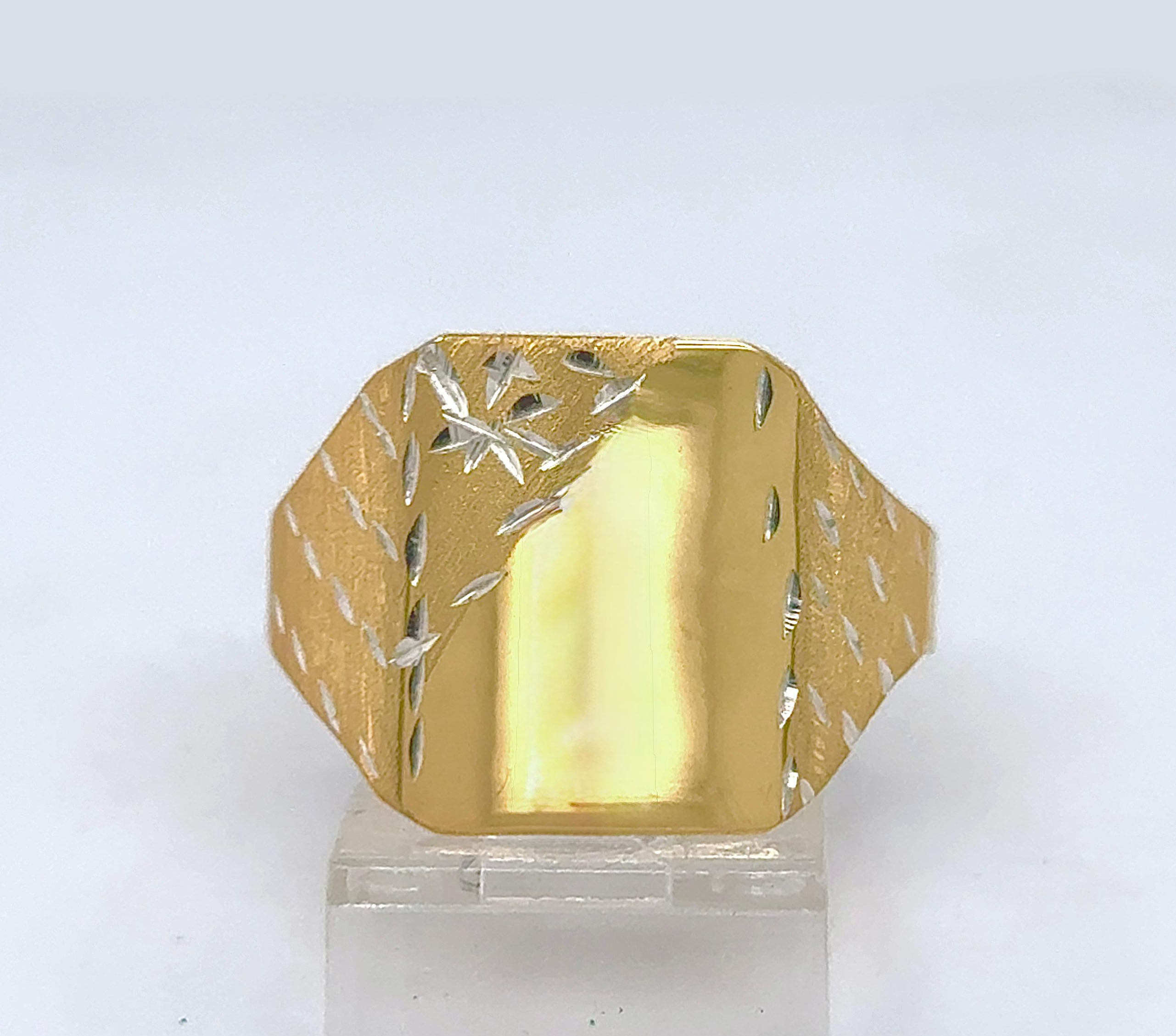 Gold Gent Ring