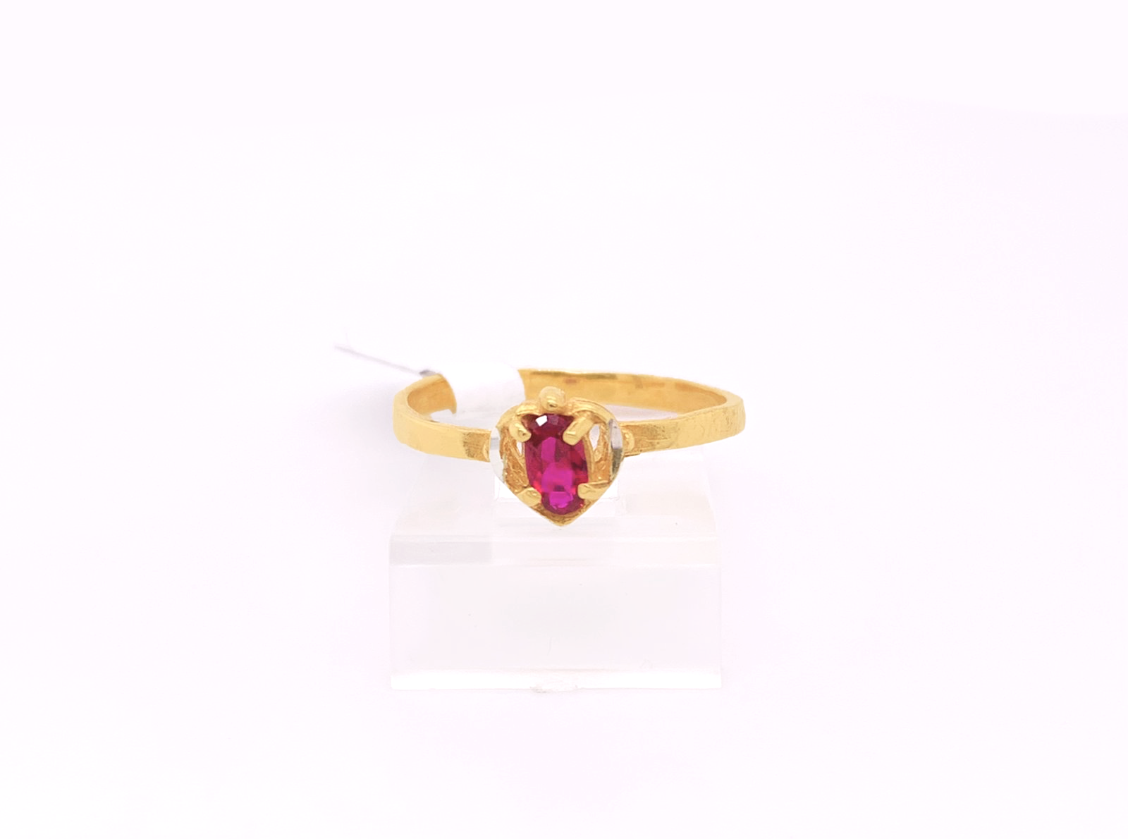 Gold Ladie Ring