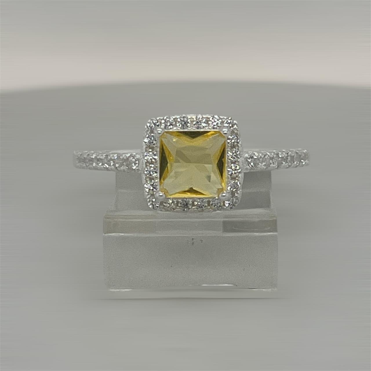 Silver Ladie Ring