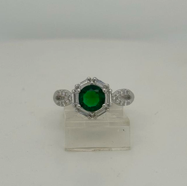 Silver Ladie Ring
