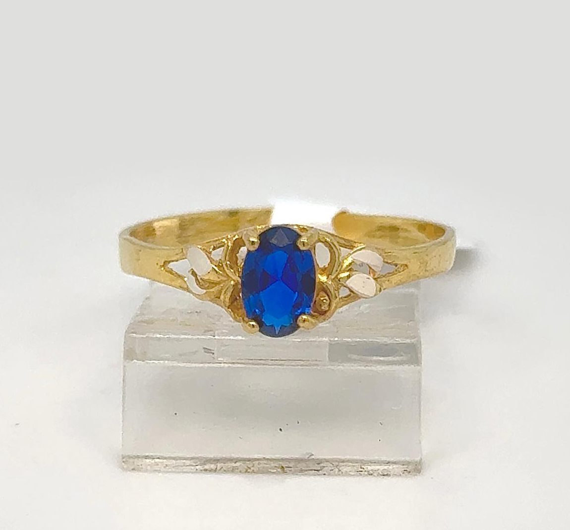 Gold Ladie Ring