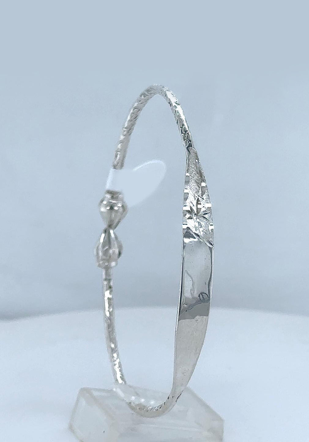 Silver Kid ID Bera
