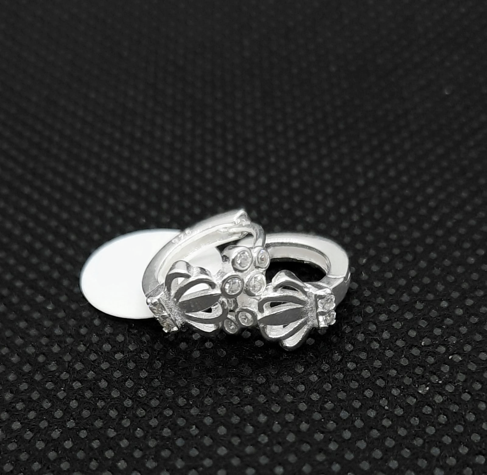 Silver Hoop