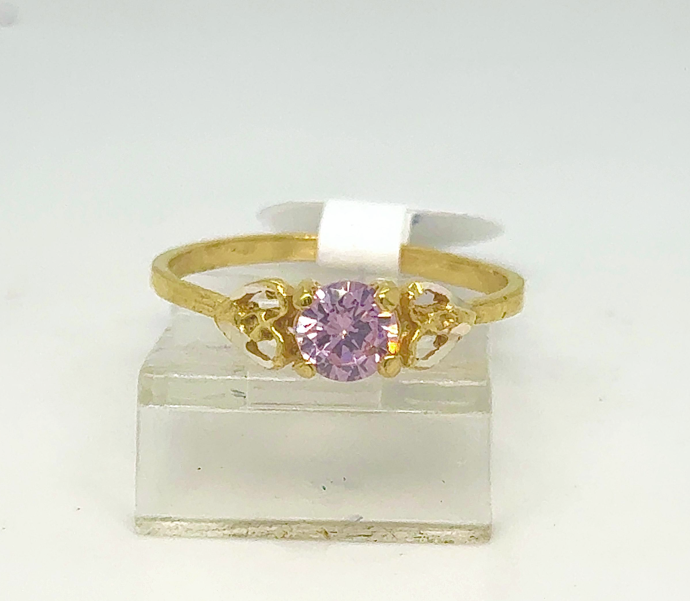 Gold Ladie Ring