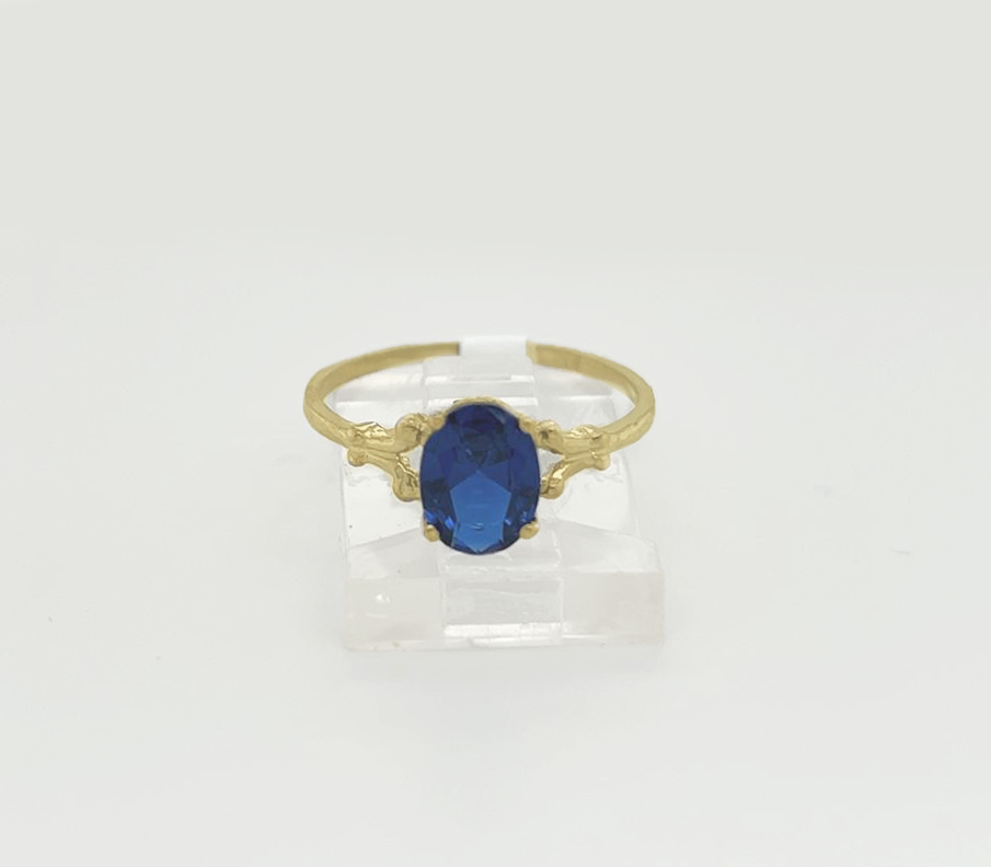 Gold Ladie Ring
