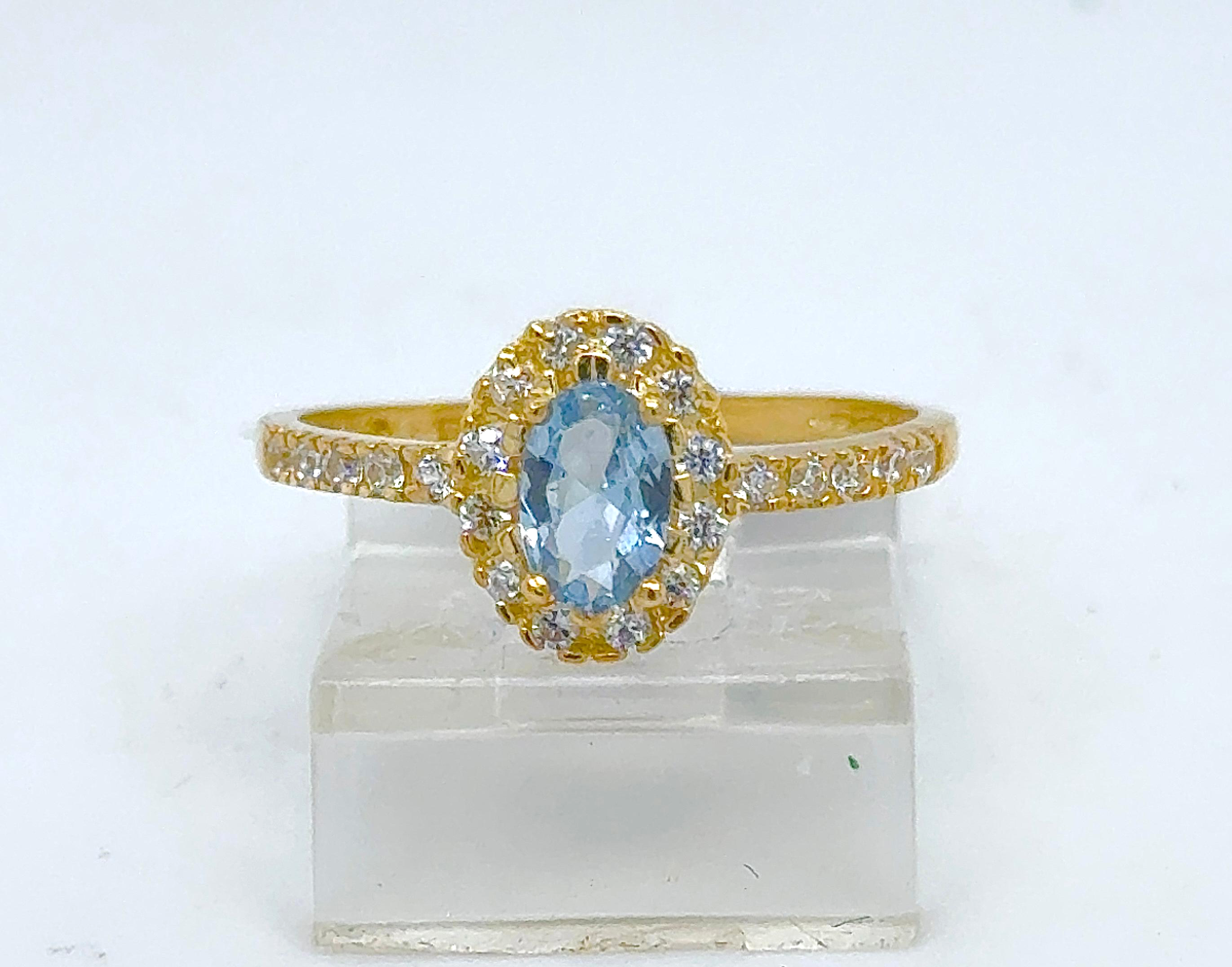 Gold Ladie Ring