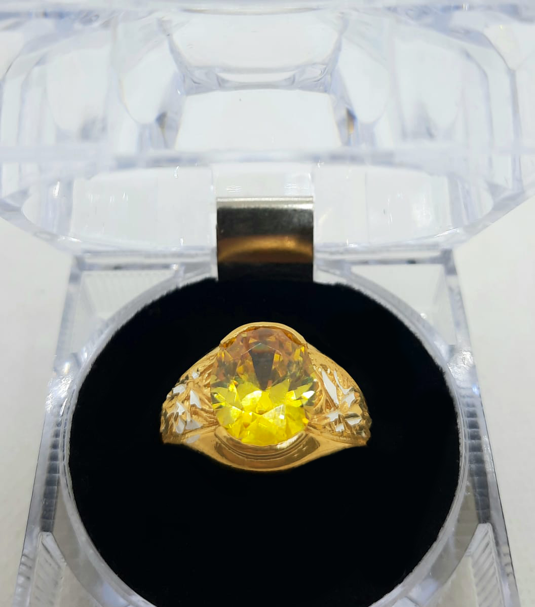 Gold Gent Ring