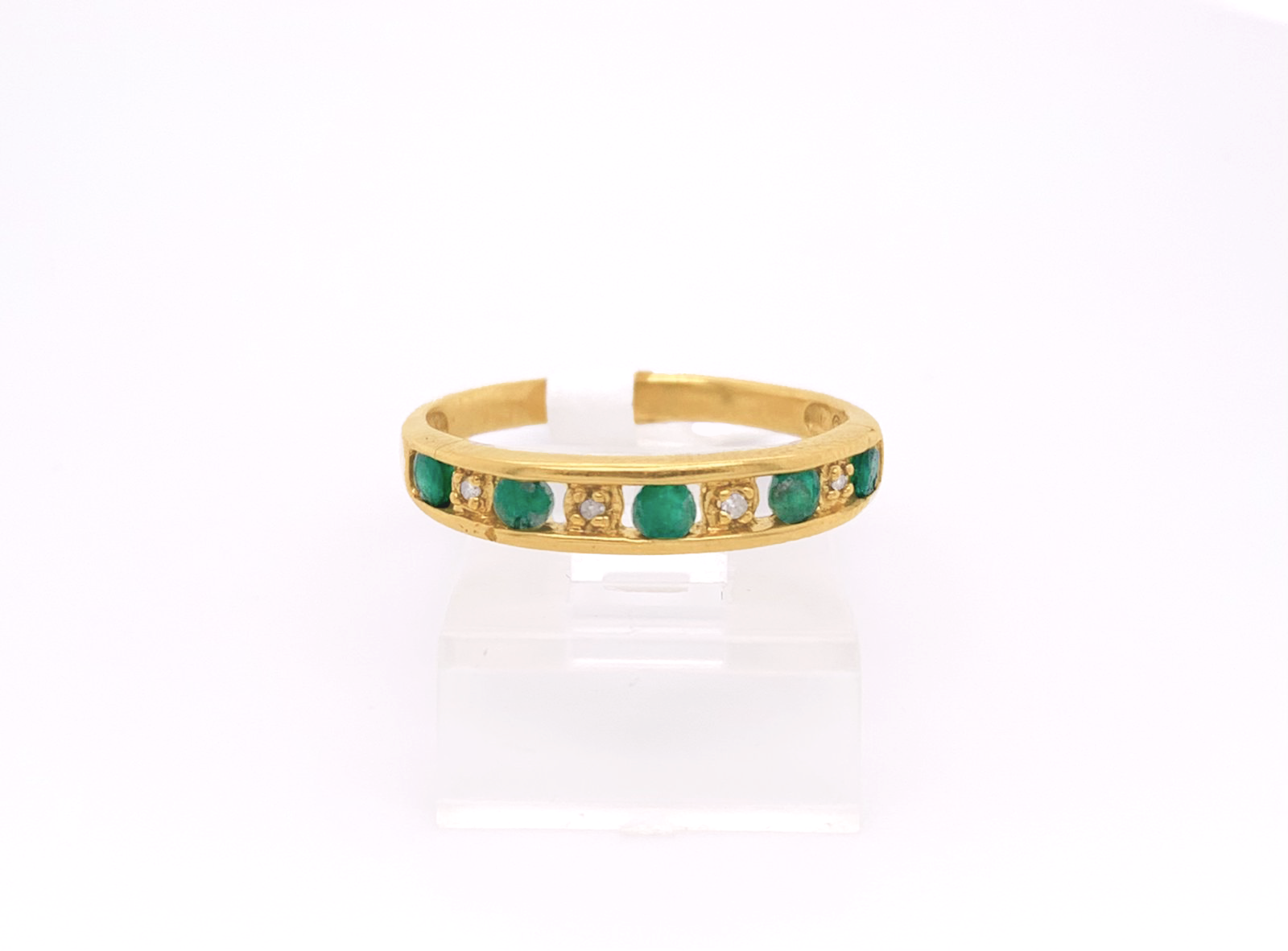 Gold Ladie Ring