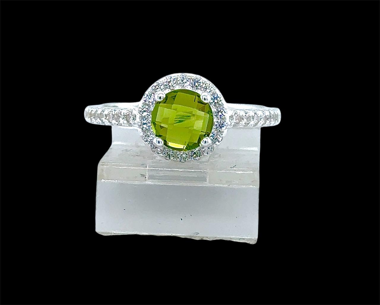 Silver Ladie Ring