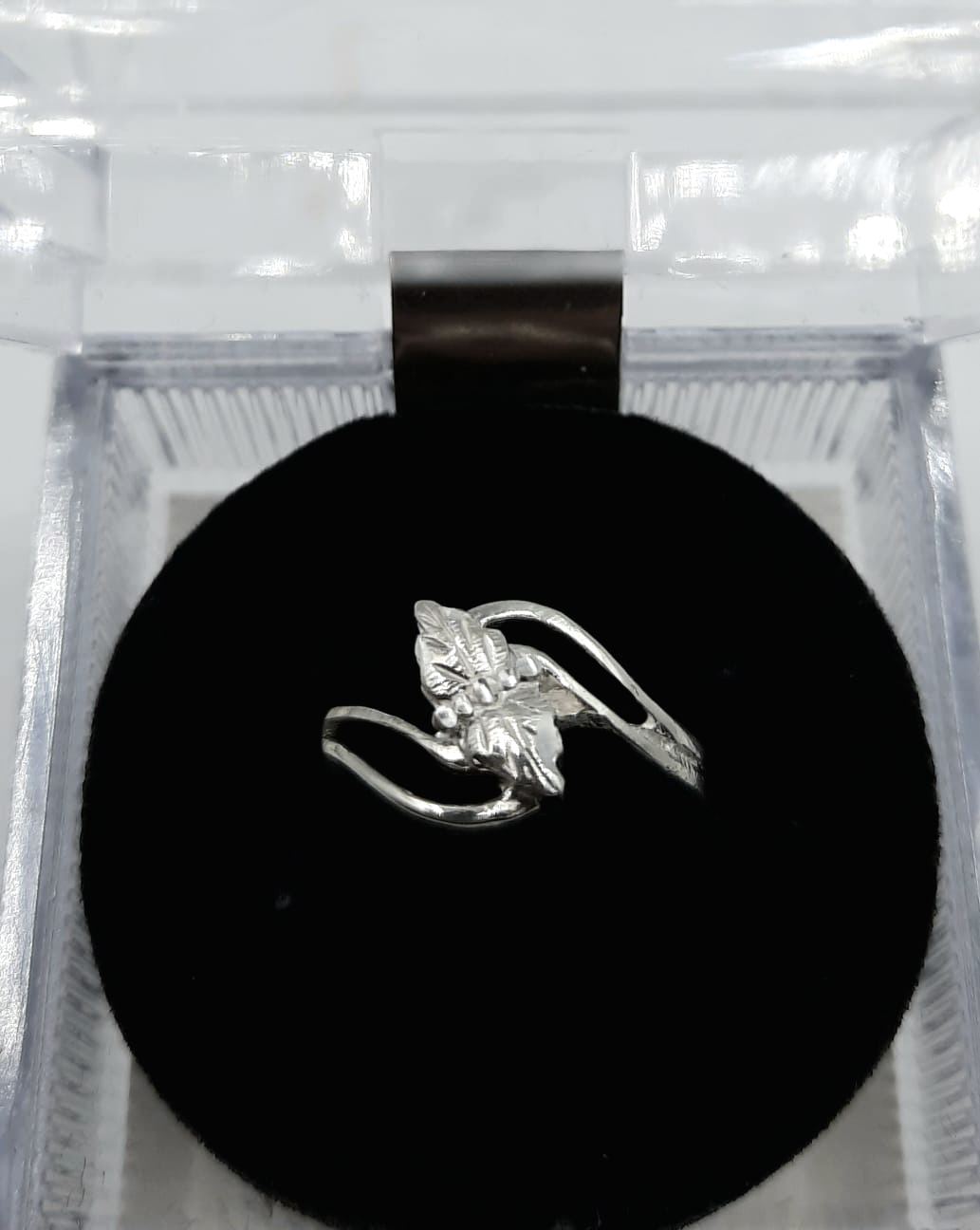 Silver Ladie Ring