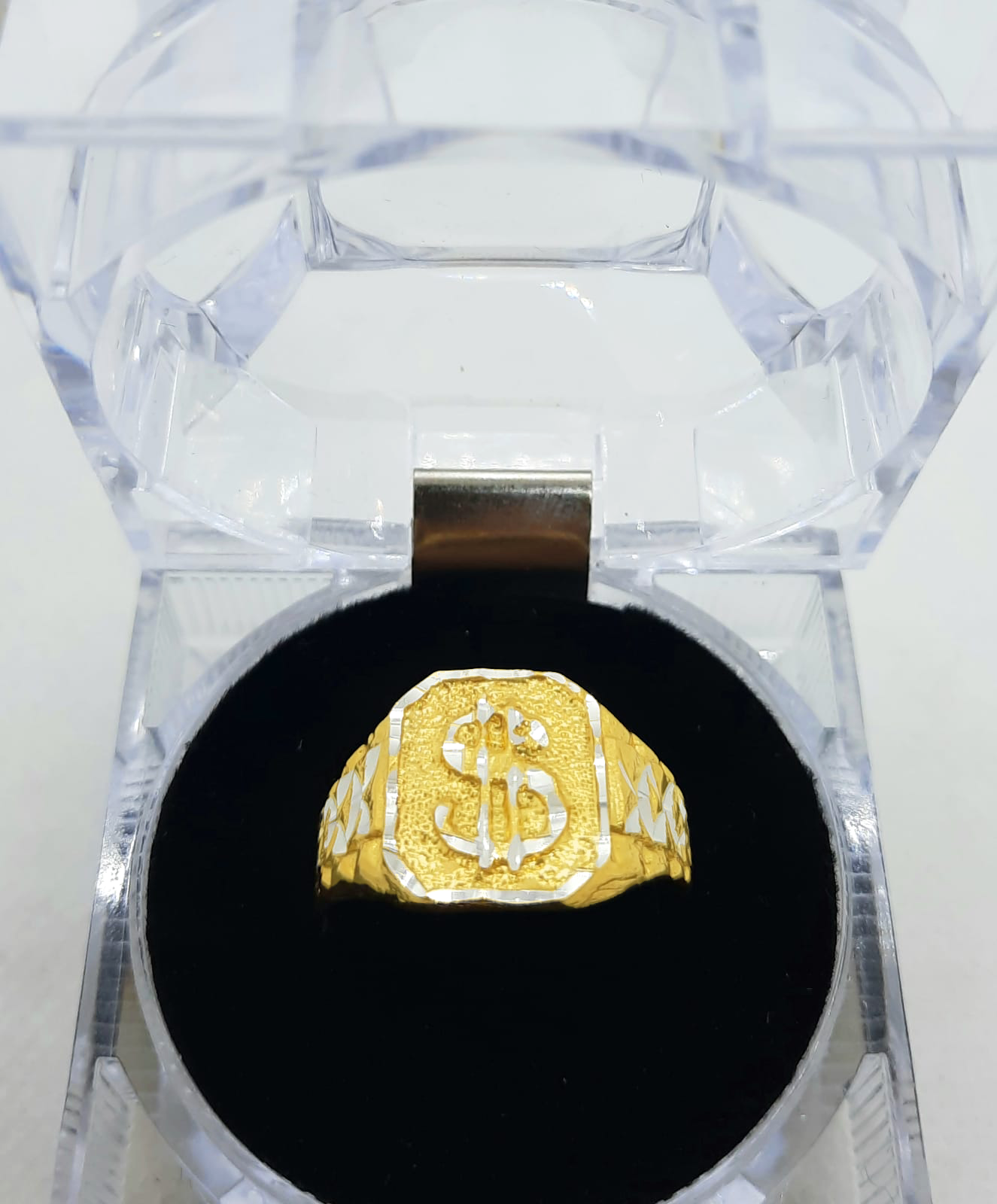Gold Gent Ring