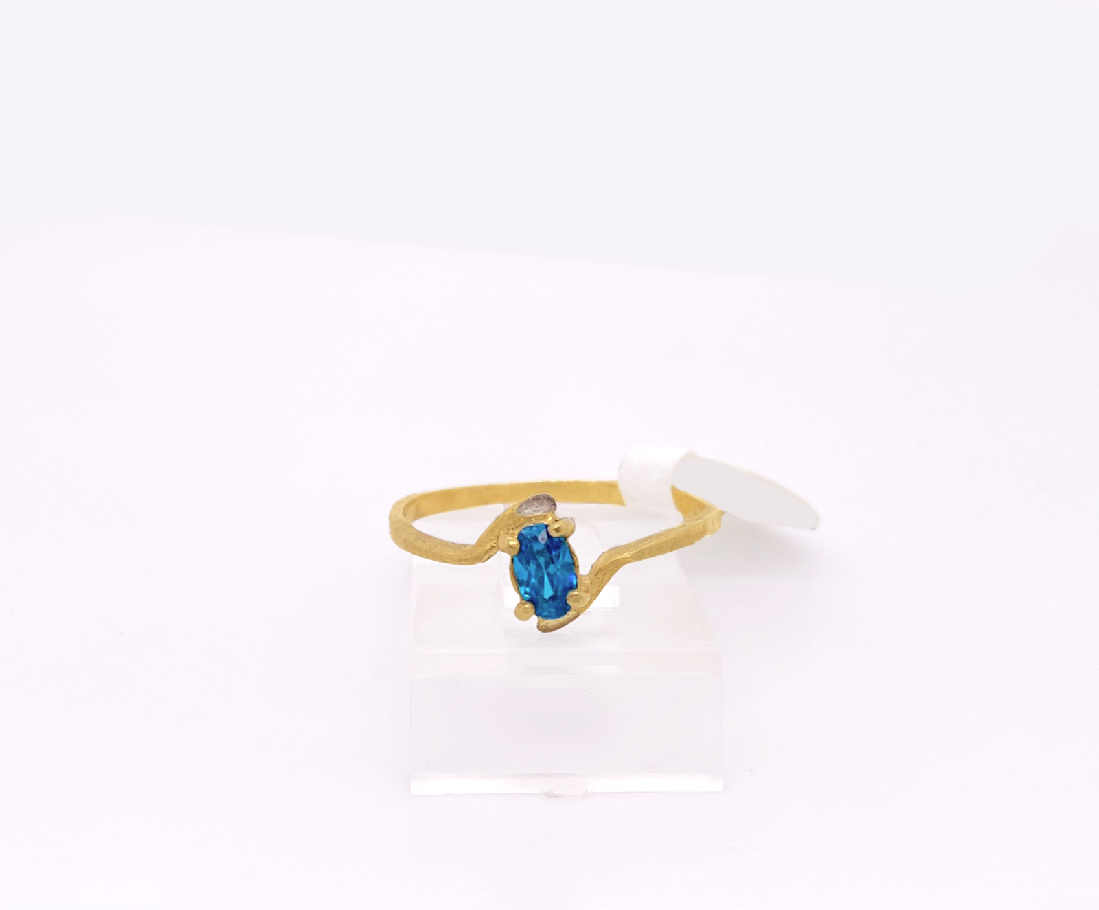 Gold Ladie Ring