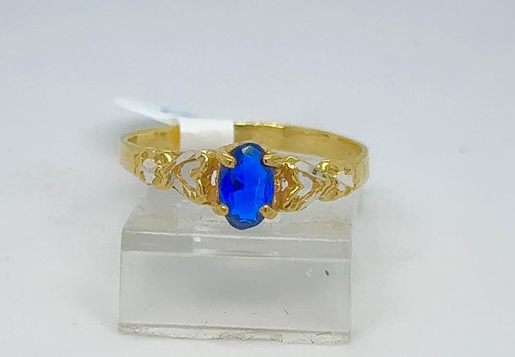 Gold Ladie Ring