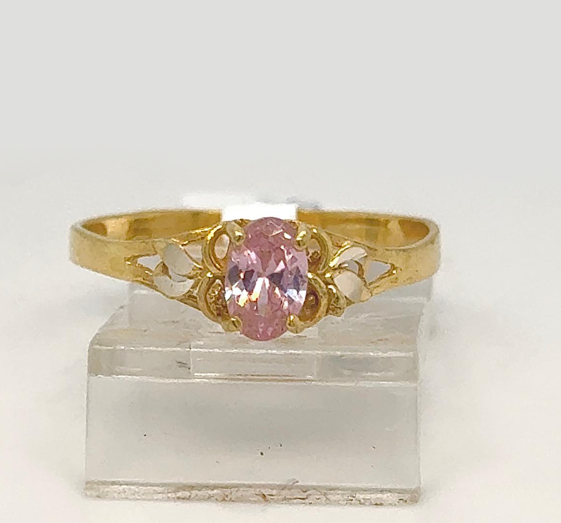 Gold Ladie Ring