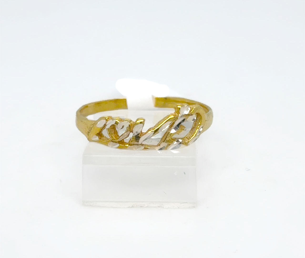 Gold Ladie Ring