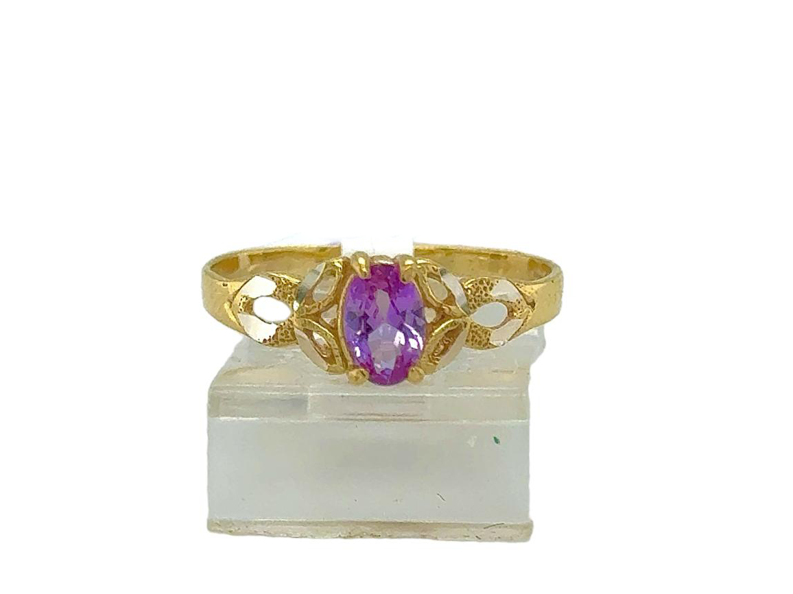 Gold Ladie Ring