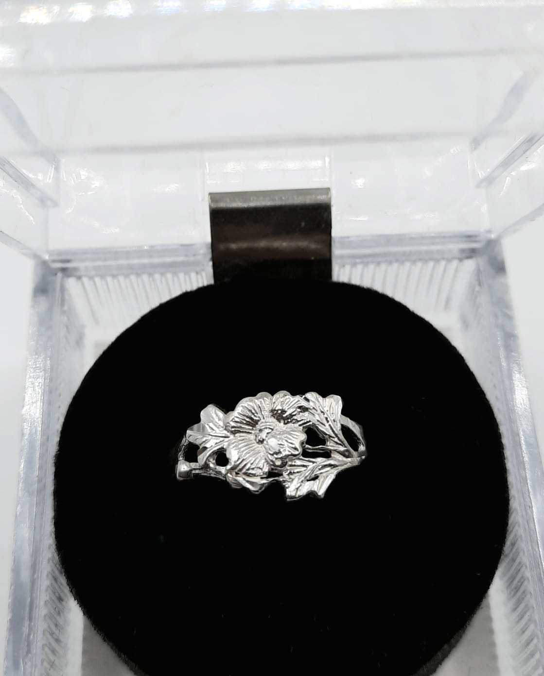 Silver Ladie Ring