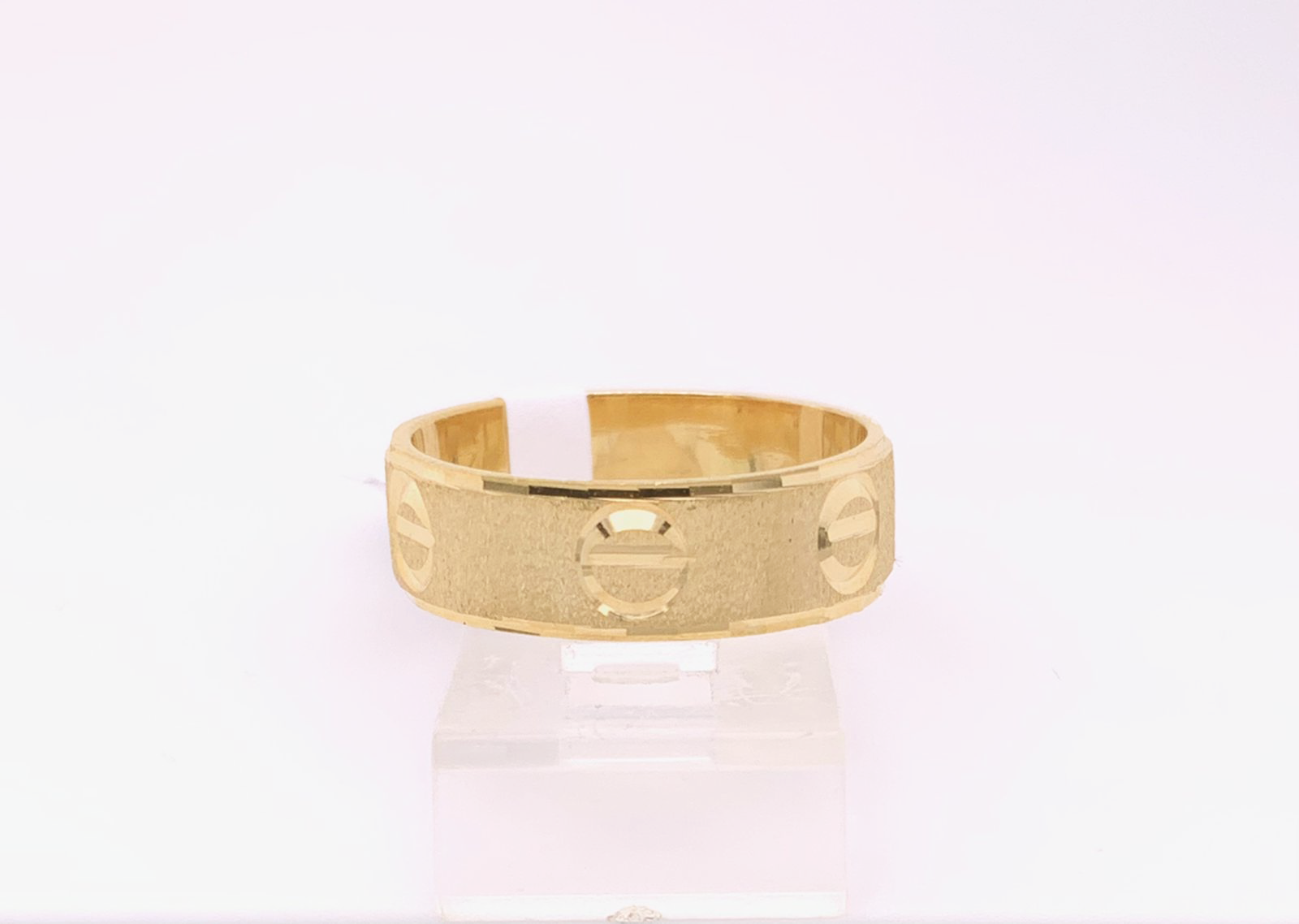 Gold Gent Wedding Ring