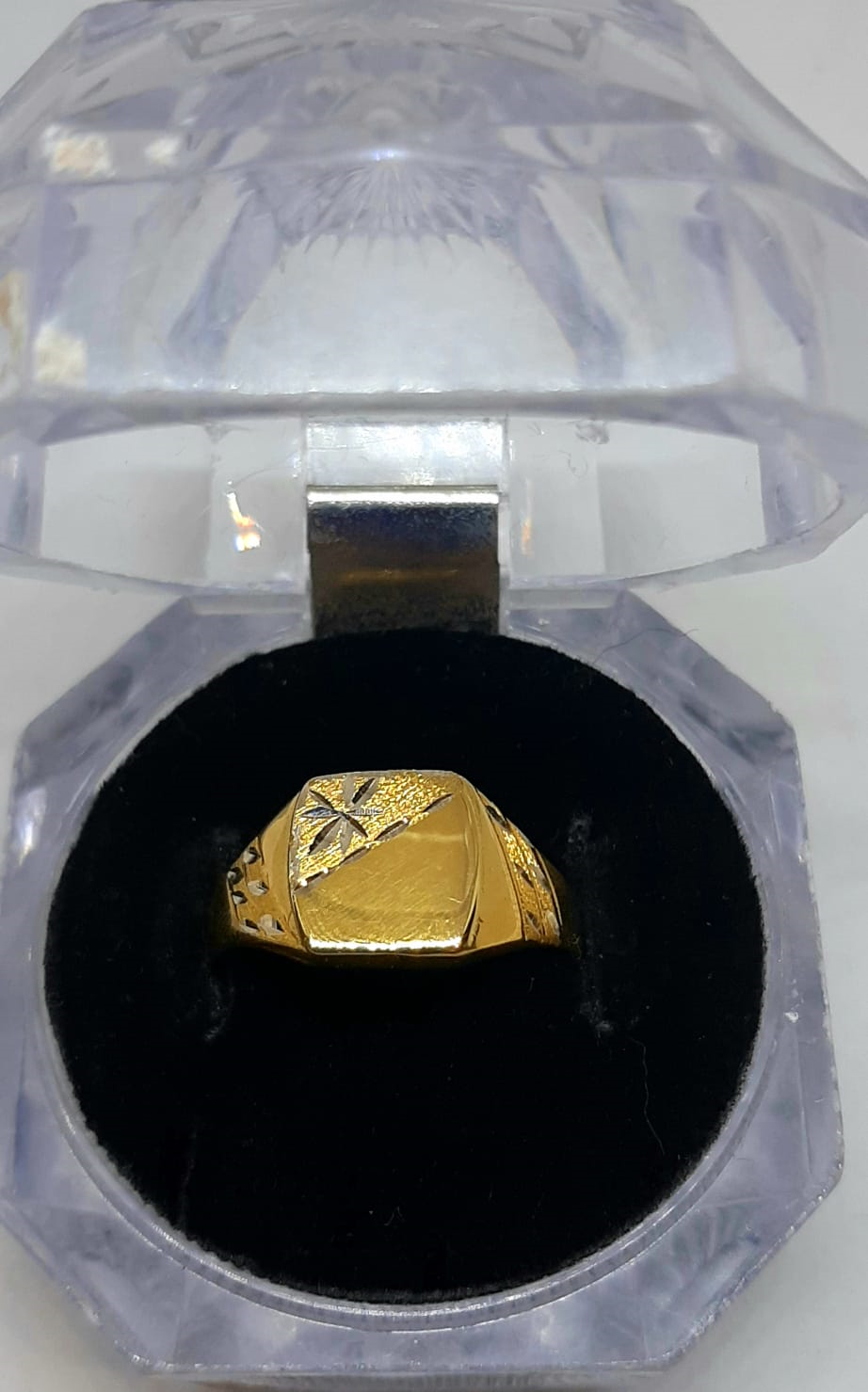 Gold Gent Ring